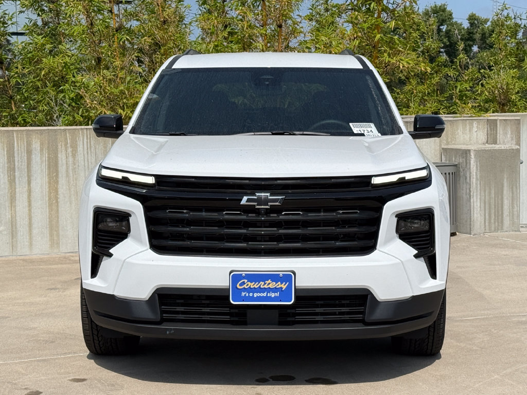 New 2026 Chevrolet Traverse LT w/ Midnight/Sport Edition AWD/4WD image 4