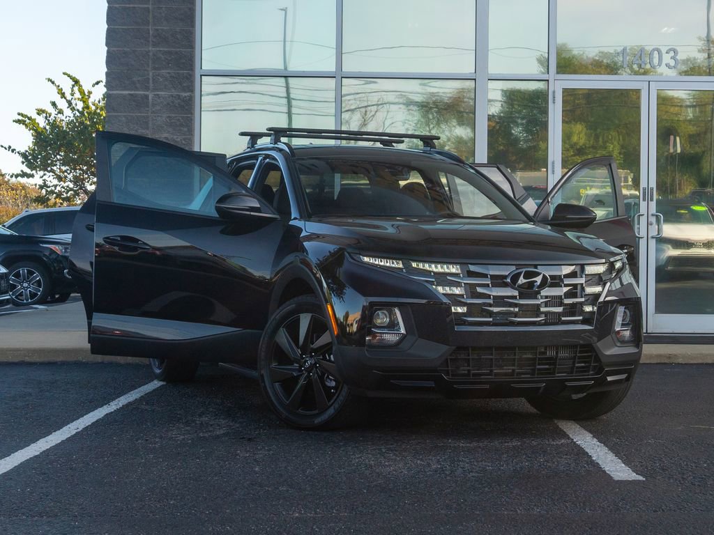 Used 2023 Hyundai Santa Cruz Night image 14