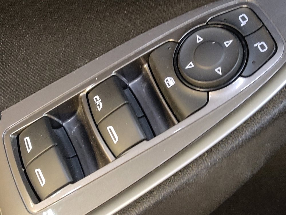 Used 2024 Chevrolet Malibu LT image 27