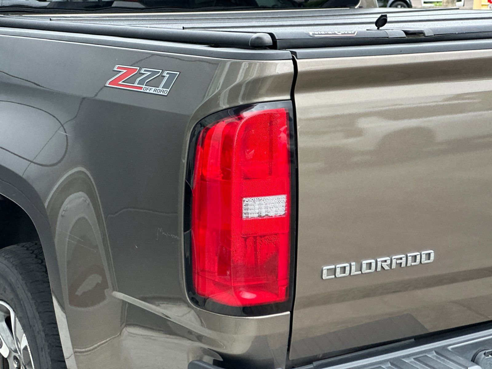Used 2015 Chevrolet Colorado Z71 AWD/4WD image 24