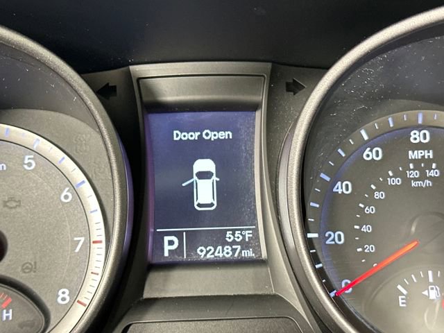 Used 2016 Hyundai Santa Fe Sport w/ Option Group 02 AWD/4WD image 18