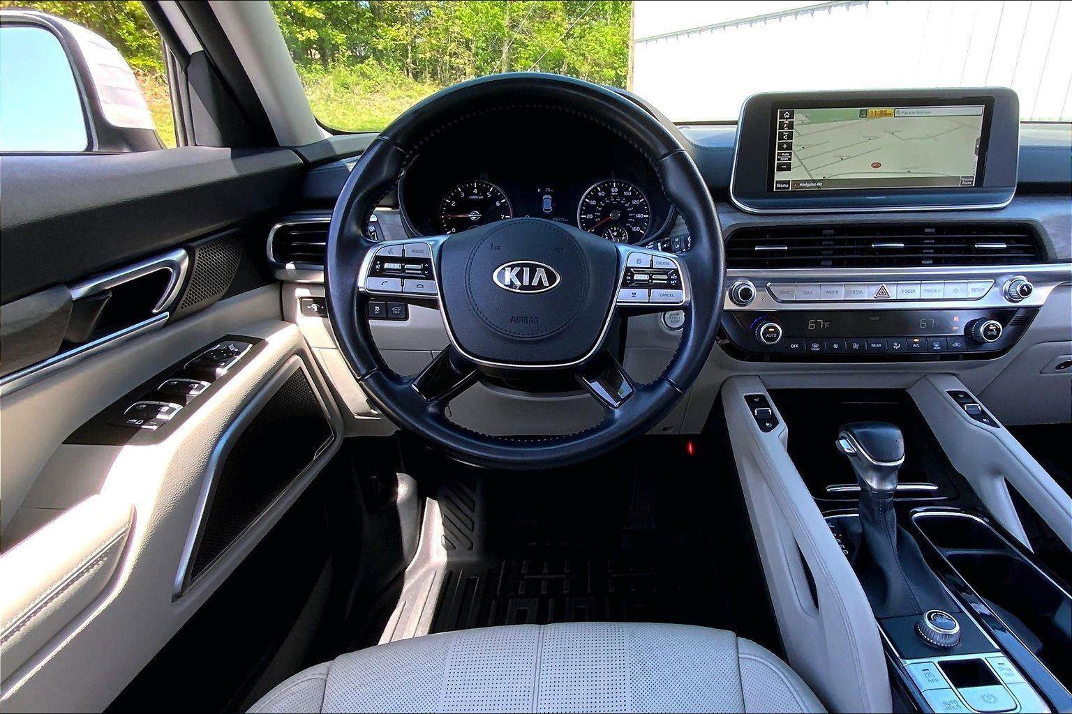 Used 2020 Kia Telluride EX w/ EX Premium Package FWD image 5