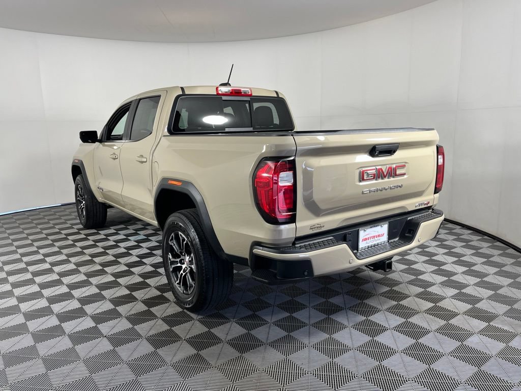 Certified 2023 GMC Canyon AT4 w/ AT4 Premium Package AWD/4WD image 8