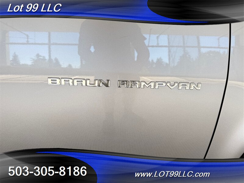 Used 2005 Scion xB FWD image 59