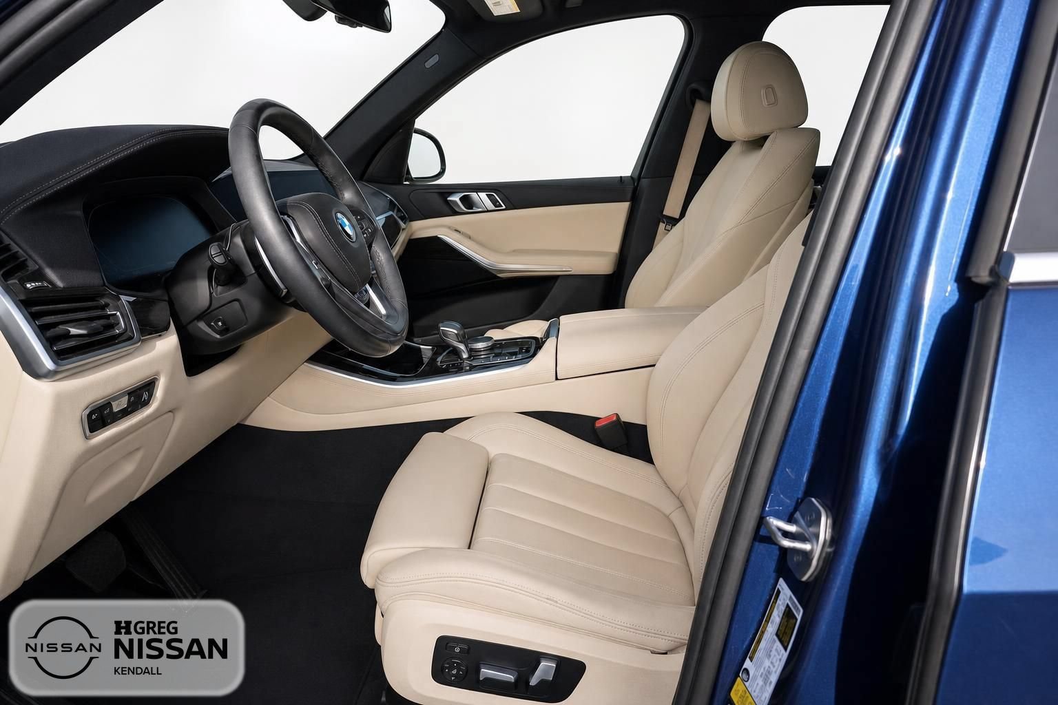 Used 2019 BMW X5 xDrive40i w/ Convenience Package AWD/4WD image 7