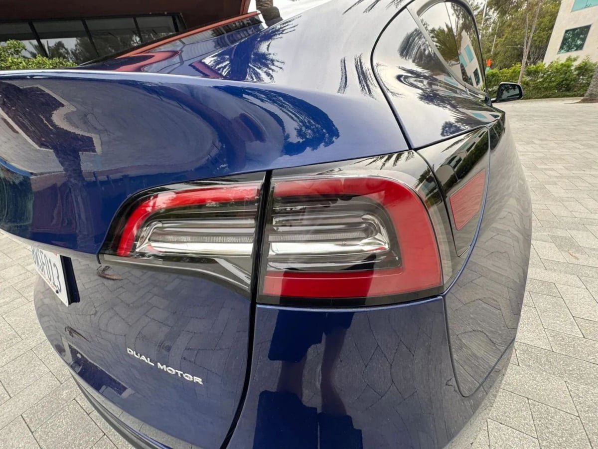 Used 2022 Tesla Model Y Long Range AWD/4WD image 33