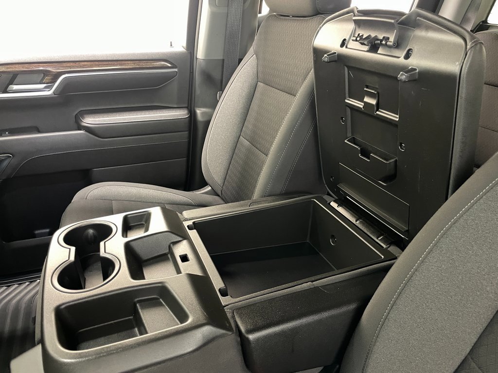 Certified 2023 GMC Sierra 1500 Elevation image 32