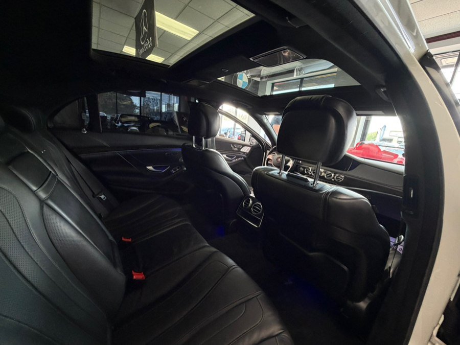 Used 2014 Mercedes-Benz S 63 AMG 4MATIC Sedan image 29