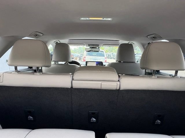 Used 2018 Lexus RX 350L Luxury w/ Accessory Package FWD image 34