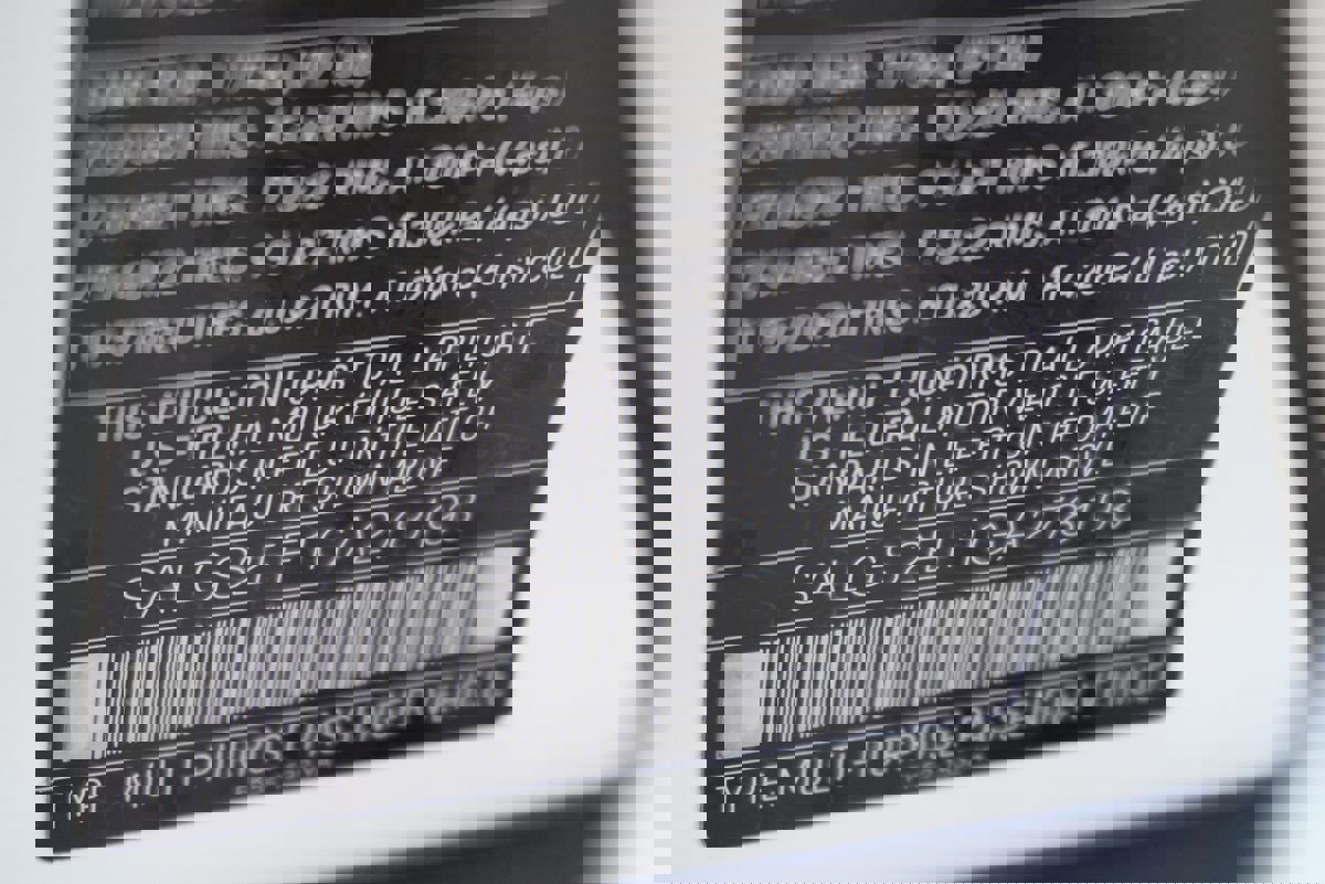 Used 2016 Land Rover Range Rover Supercharged image 39