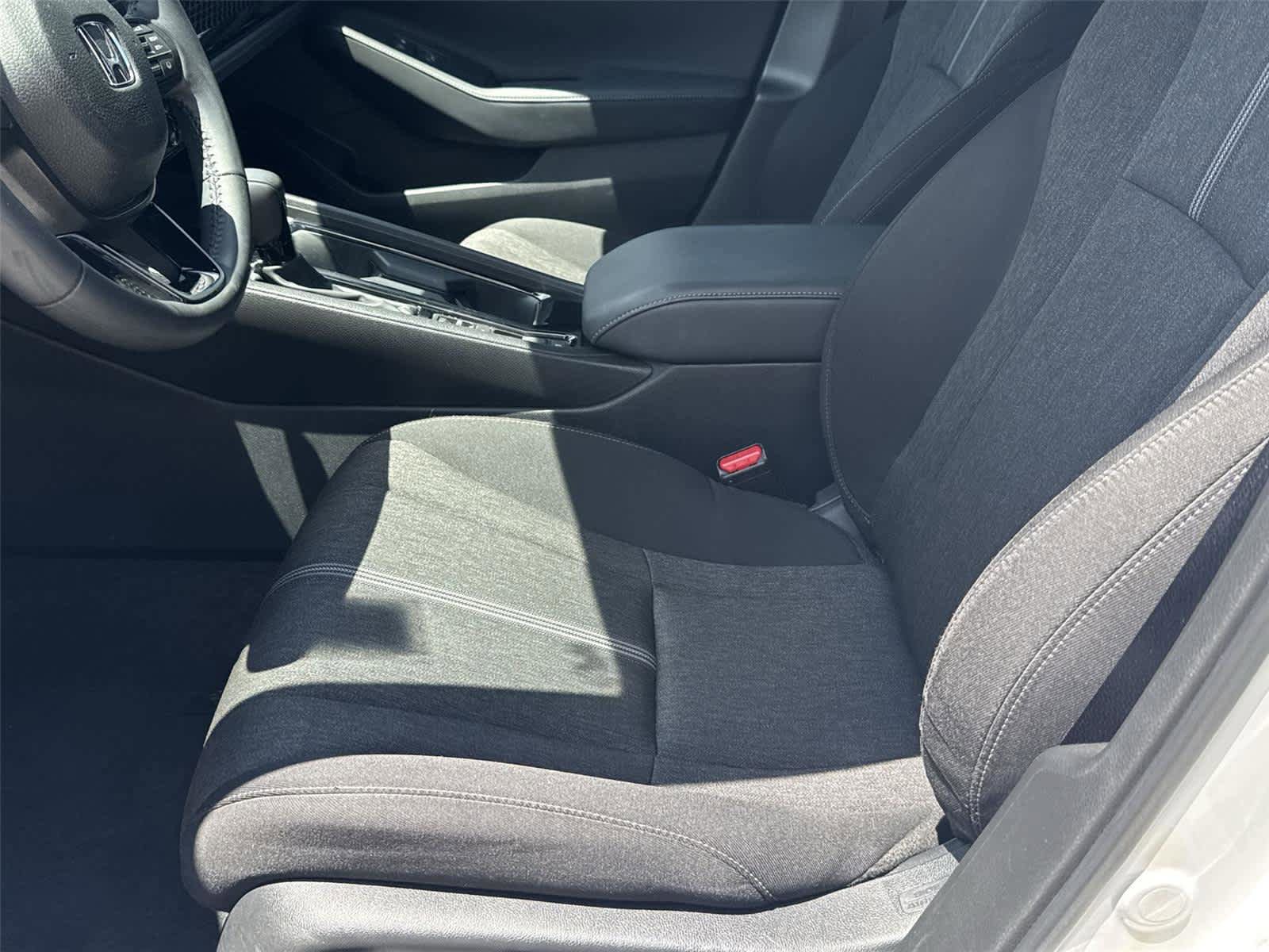 Used 2023 Honda Accord Sport image 13