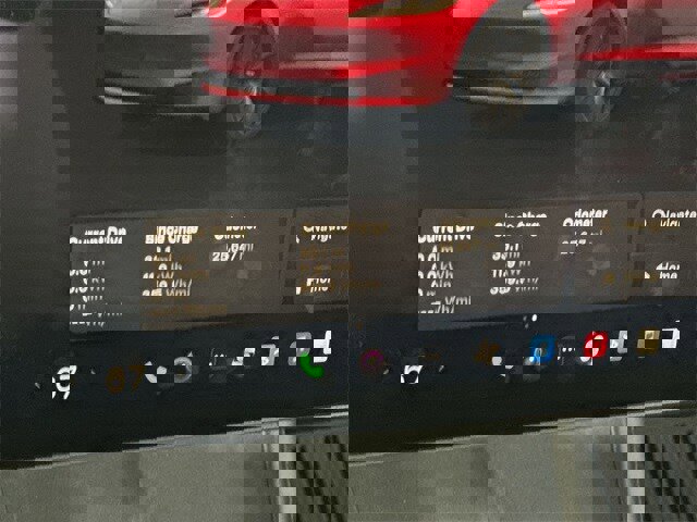 Used 2024 Tesla Model 3 Standard Range image 12