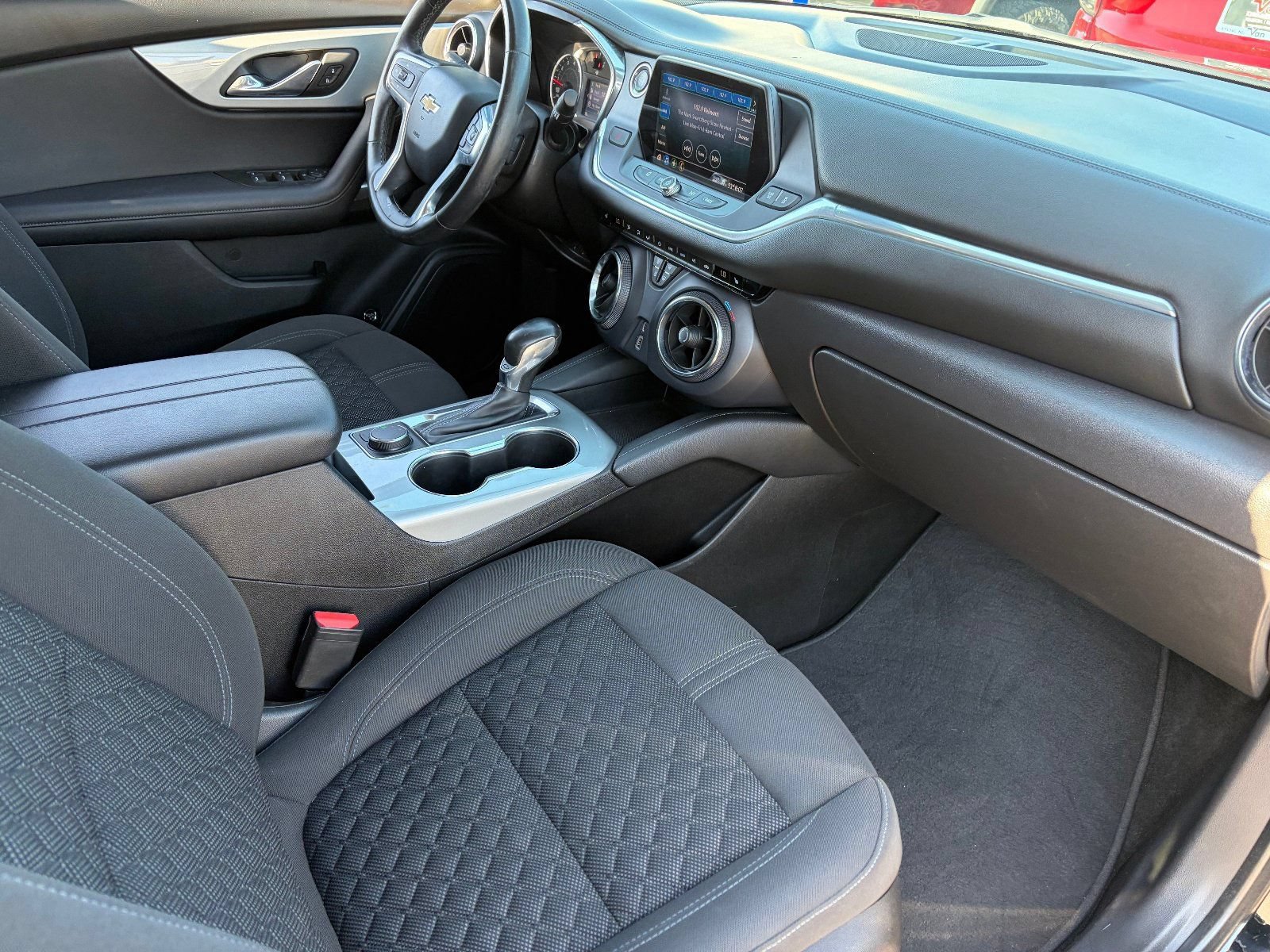 Certified 2019 Chevrolet Blazer LT FWD image 13
