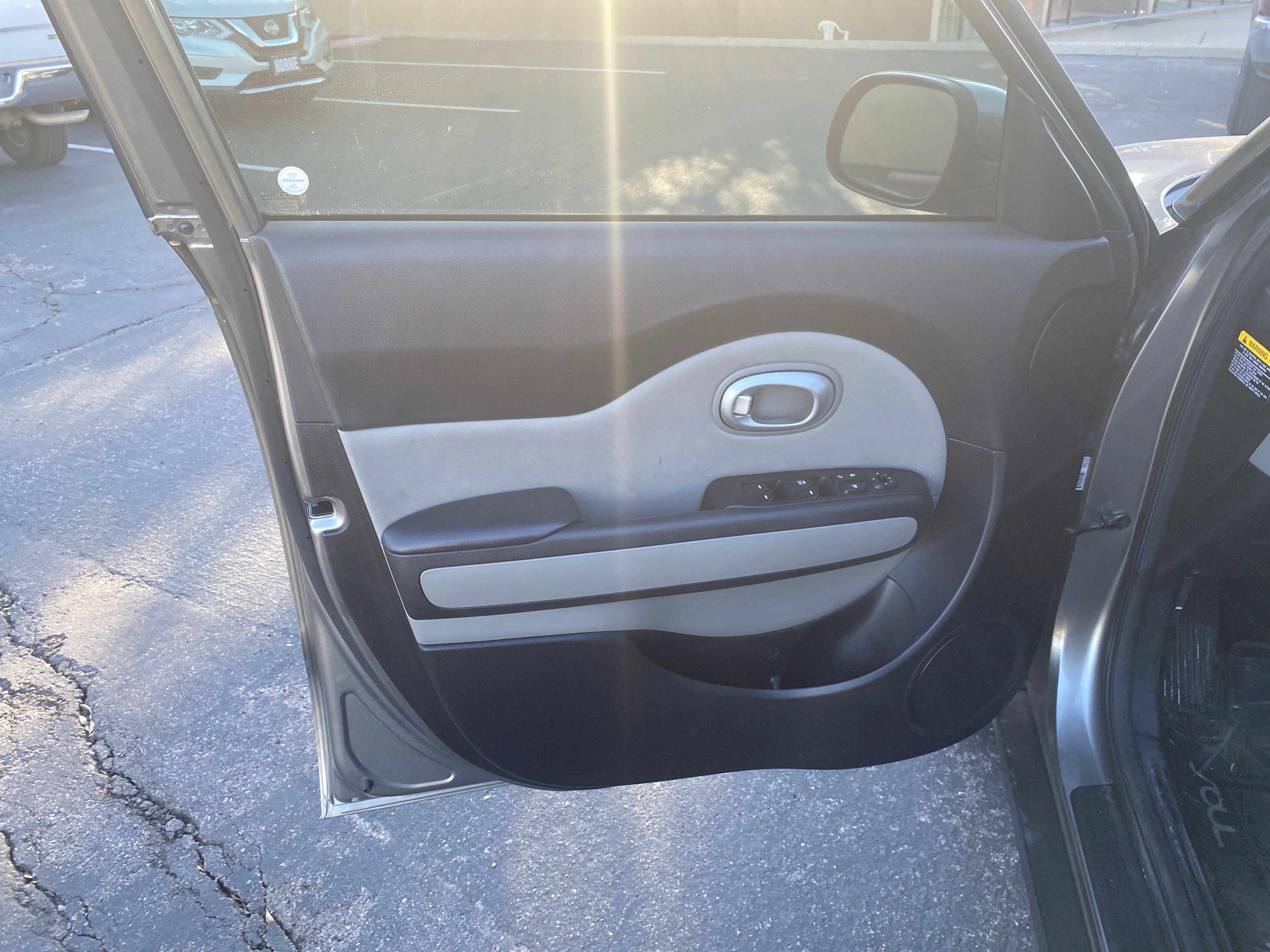 Used 2016 Kia Soul image 7