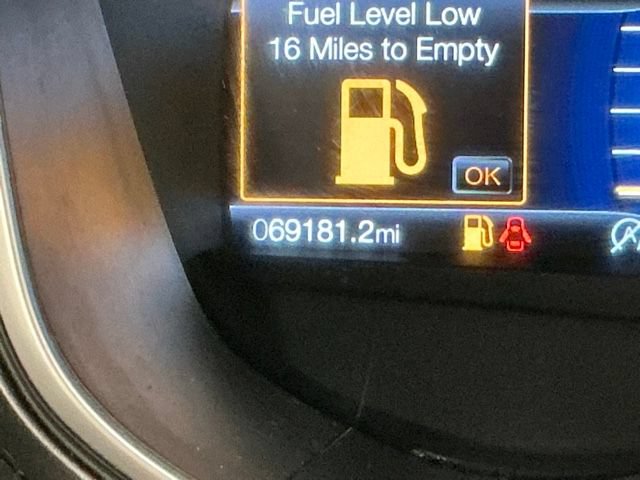 Used 2019 Ford Fusion SE w/ Equipment Group 151A FWD image 29