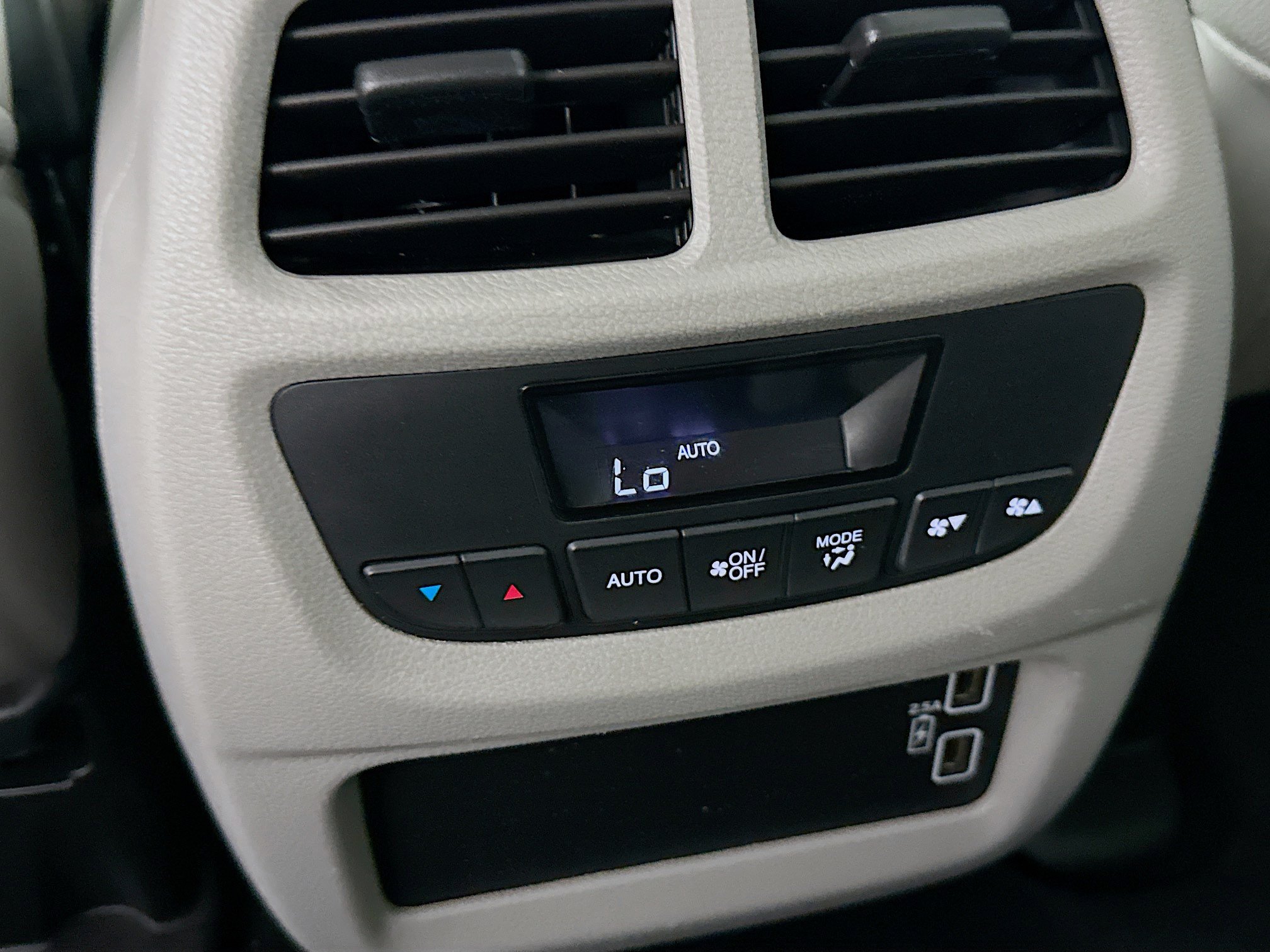 Certified 2022 Honda Pilot Special Edition image 30