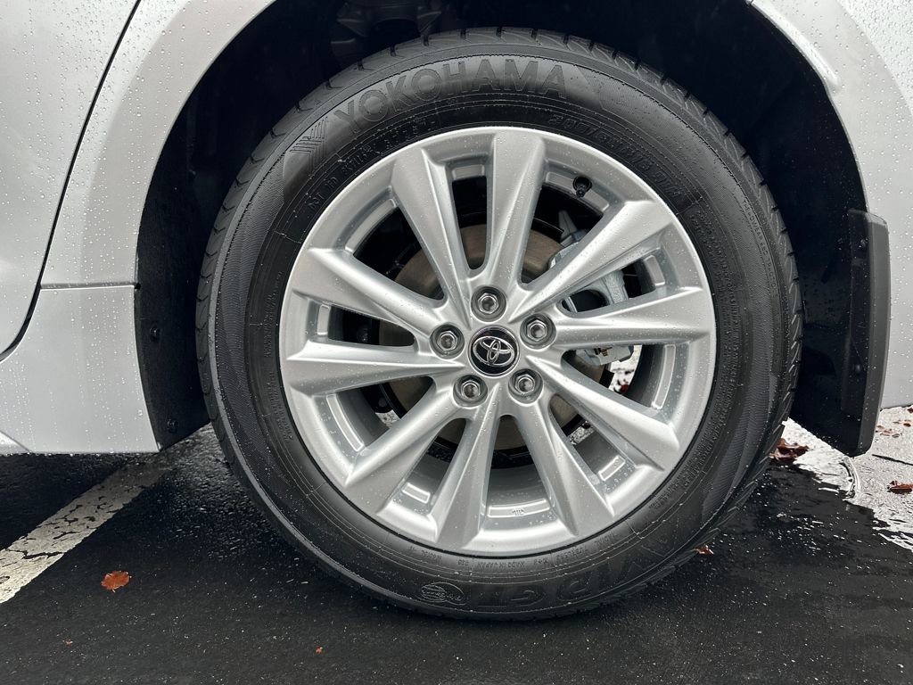 New 2026 Toyota Corolla XLE image 28