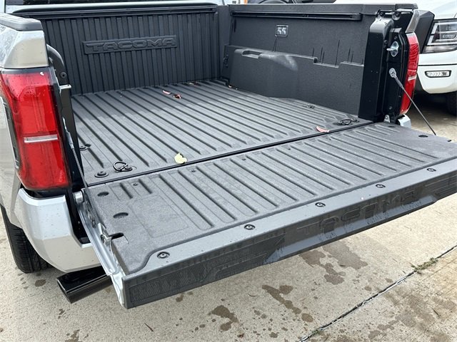 Certified 2025 Toyota Tacoma SR5 image 26