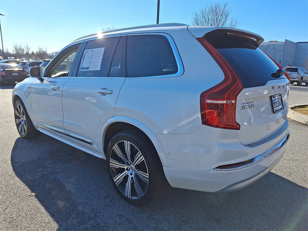 Used 2022 Volvo XC90 T6 Inscription w/ Advanced Package image 4