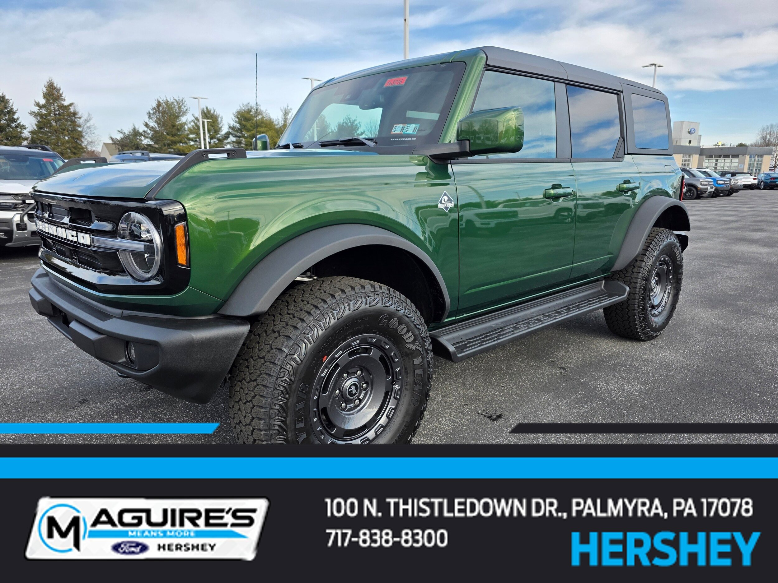 New 2025 Ford Bronco Outer Banks w/ Sasquatch Package image 8