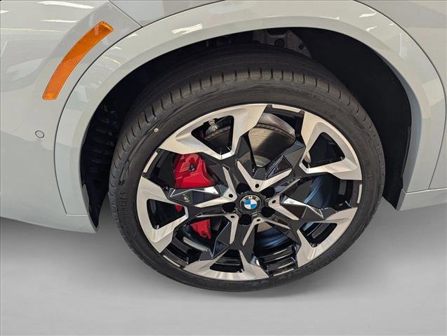 New 2026 BMW X2 xDrive28i AWD/4WD image 9