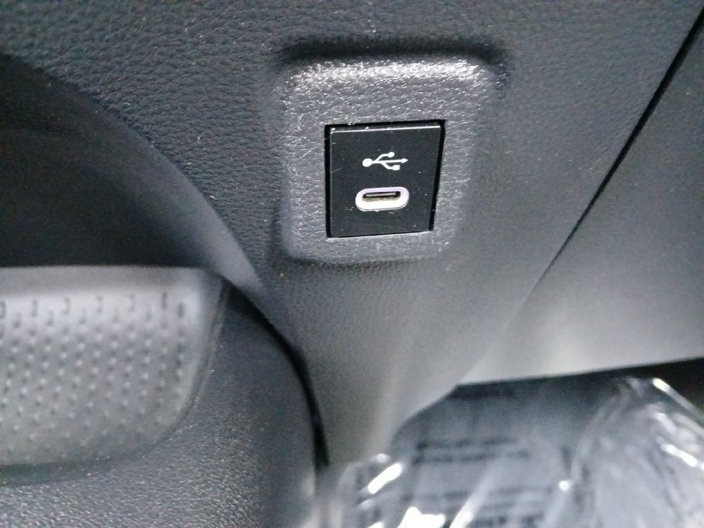 Used 2023 Toyota Corolla LE FWD image 6