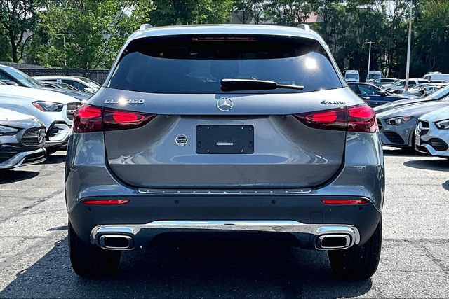Used 2026 Mercedes-Benz GLA 250 4MATIC image 3