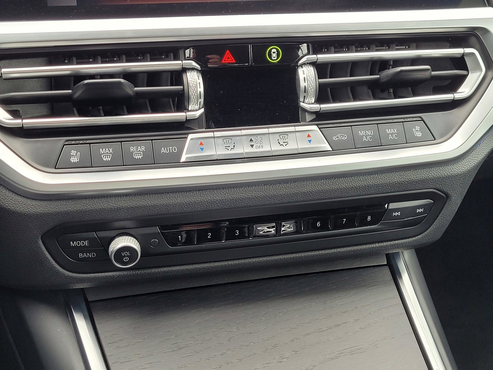 Used 2021 BMW 430i Convertible w/ Premium Package image 26