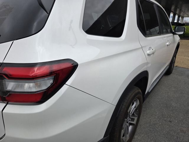 Used 2023 Honda Pilot EX-L image 8