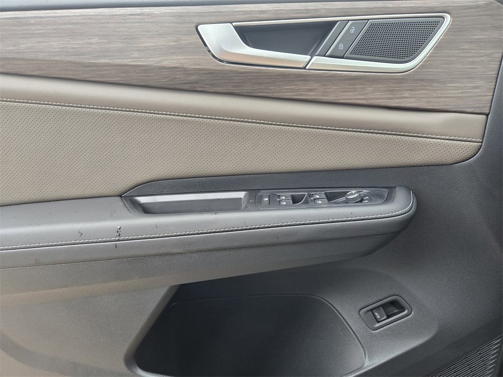 New 2026 Volkswagen Atlas SEL image 18