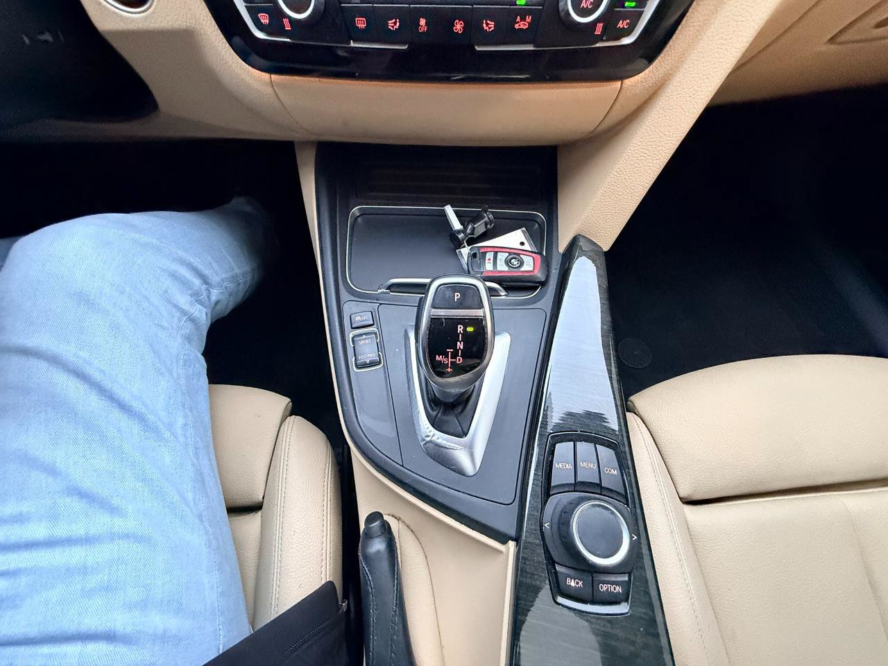 Used 2018 BMW 330i Sedan w/ Convenience Package RWD image 22