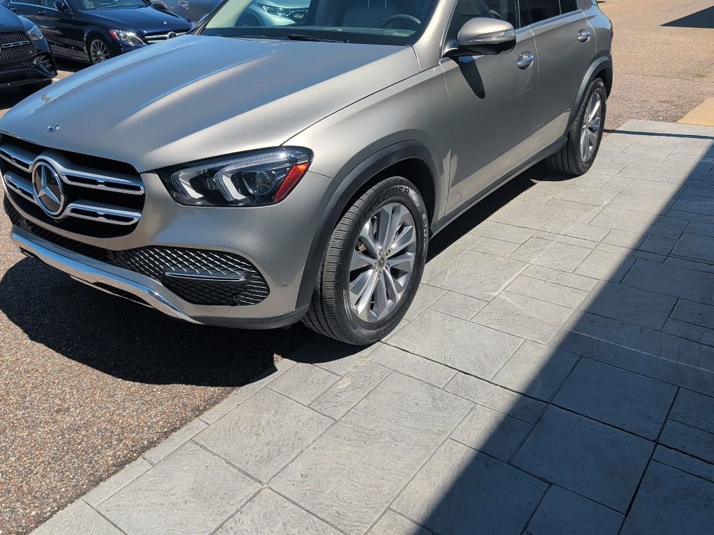 Used 2020 Mercedes-Benz GLE 450 4MATIC image 4