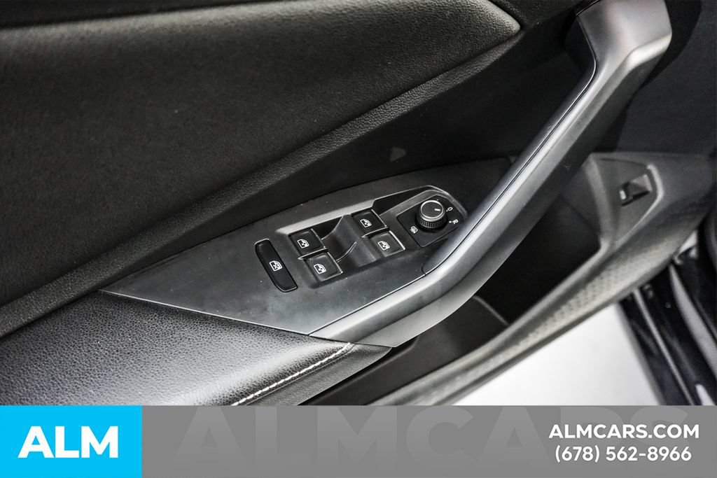 Used 2025 Volkswagen Jetta Sport FWD image 42