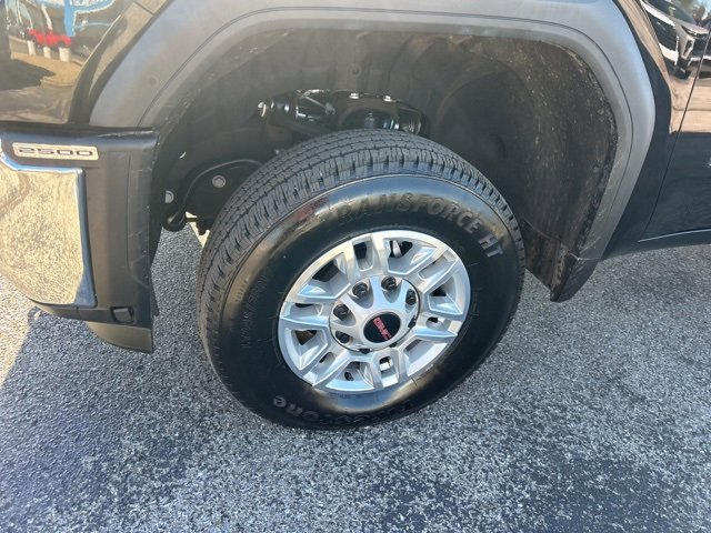 Certified 2025 GMC Sierra 2500 SLE w/ Preferred Package image 10