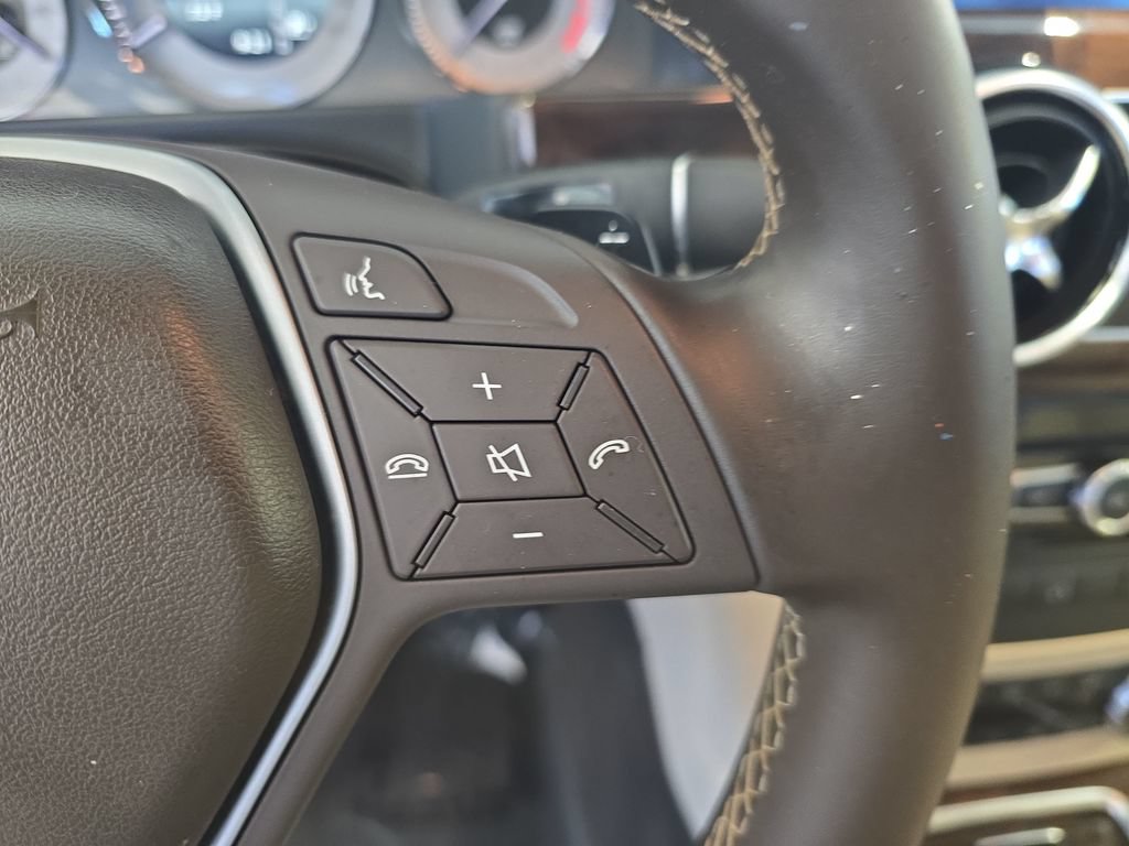 Used 2015 Mercedes-Benz GLK 350 4MATIC image 20
