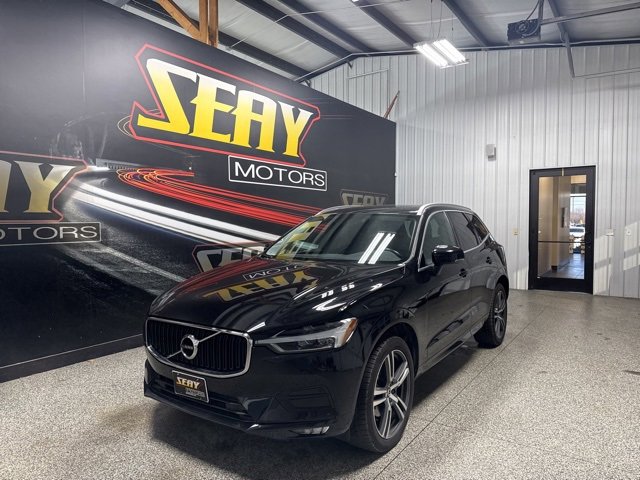Used 2021 Volvo XC60 T5 Momentum w/ Protection Package Premier