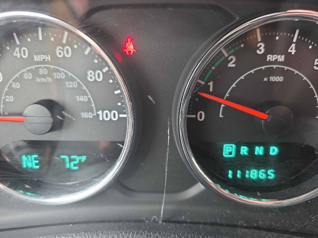 Used 2012 Jeep Wrangler Sahara AWD/4WD image 10
