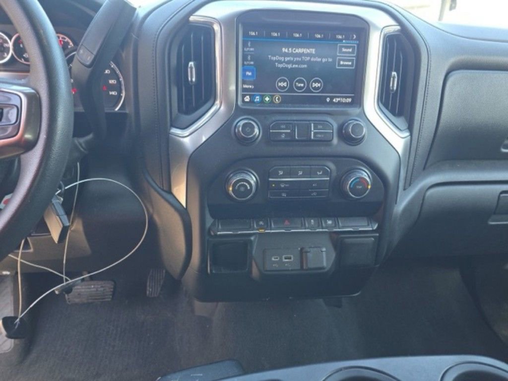 Used 2020 Chevrolet Silverado 1500 LT image 12