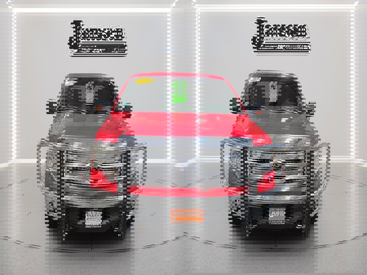 Used 2014 Ford F150 XLT w/ XLT Chrome Package image 7