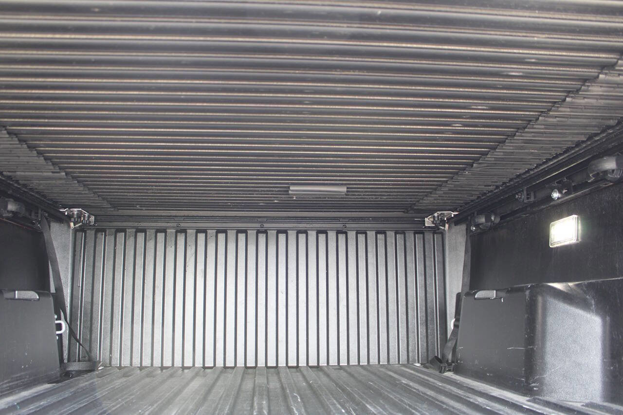 Used 2024 Toyota Tacoma SR5 image 10