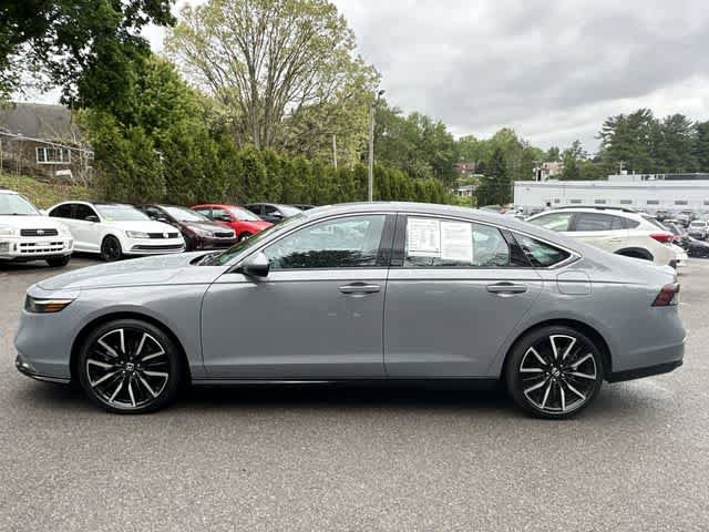 Used 2025 Honda Accord Touring video 2
