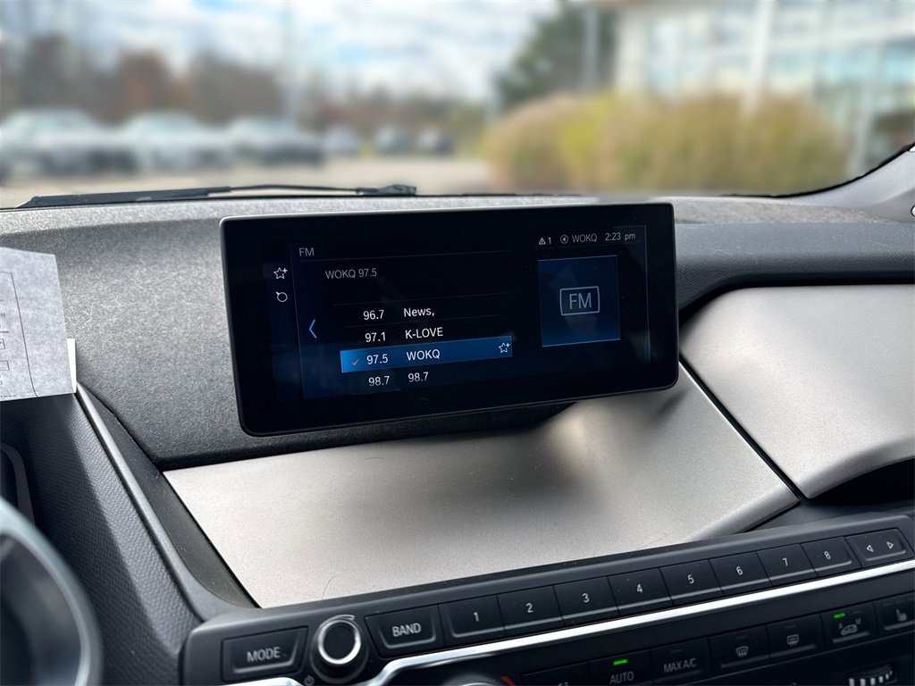 Used 2018 BMW i3 w/ Range Extender image 16