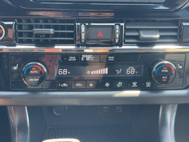 Used 2024 Nissan Pathfinder SV AWD/4WD image 23