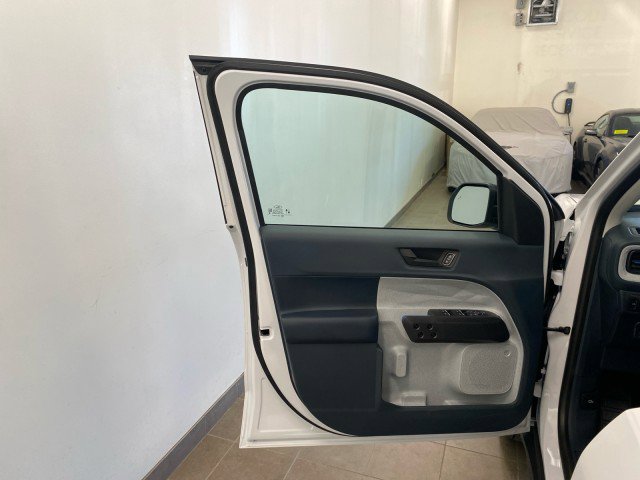 New 2025 Ford Maverick XLT w/ XLT Luxury Package image 14