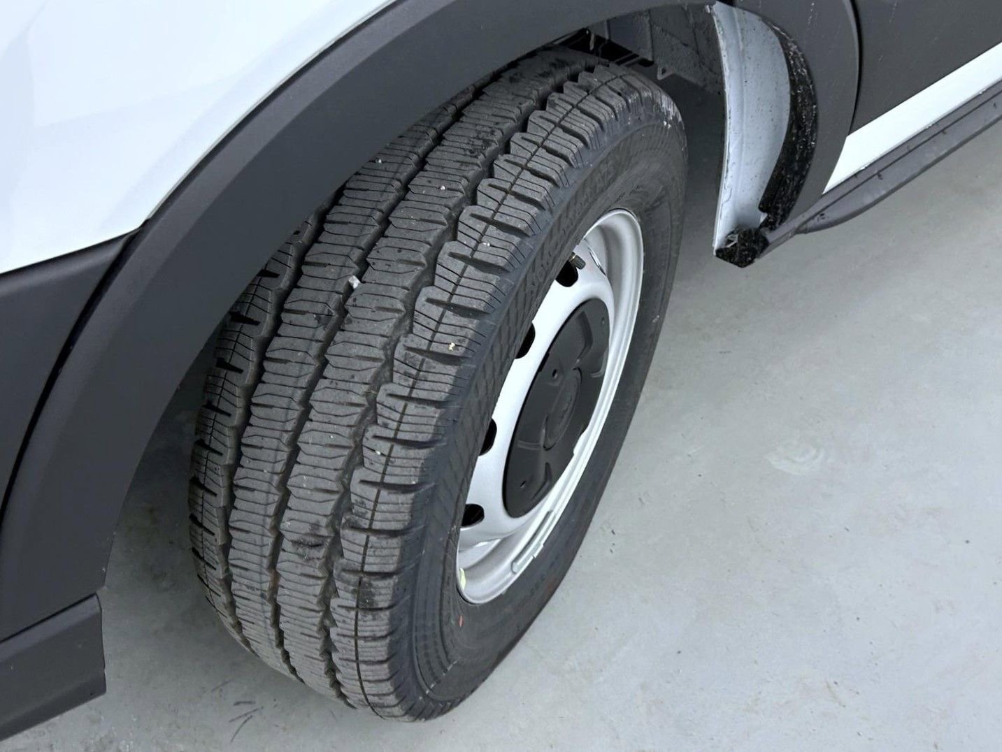 New 2026 Ford Transit 350 XL RWD image 21