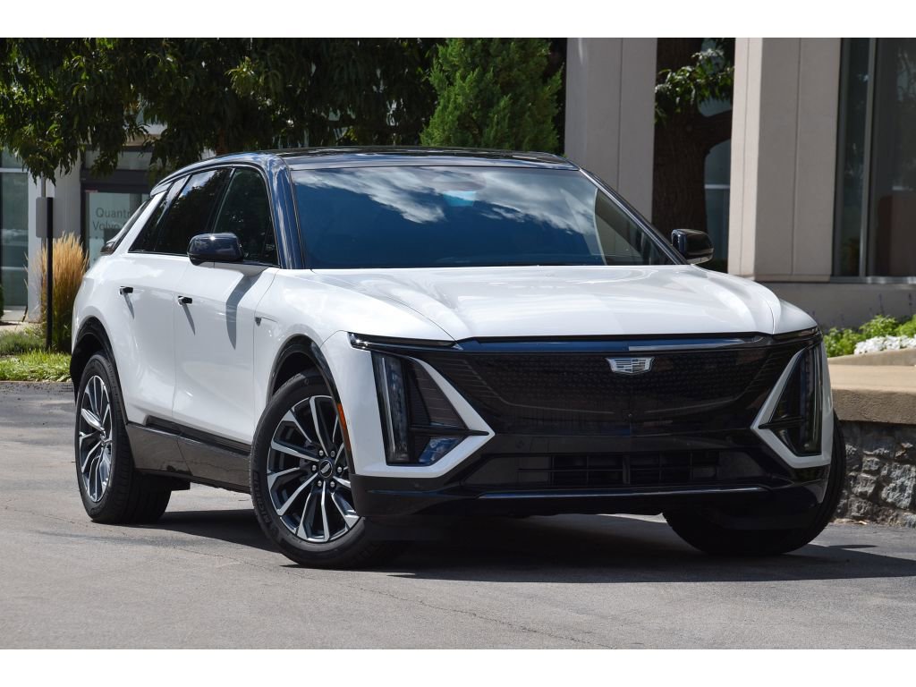 New 2024 Cadillac Lyriq Sport w/ LPO, Floor Liner Package