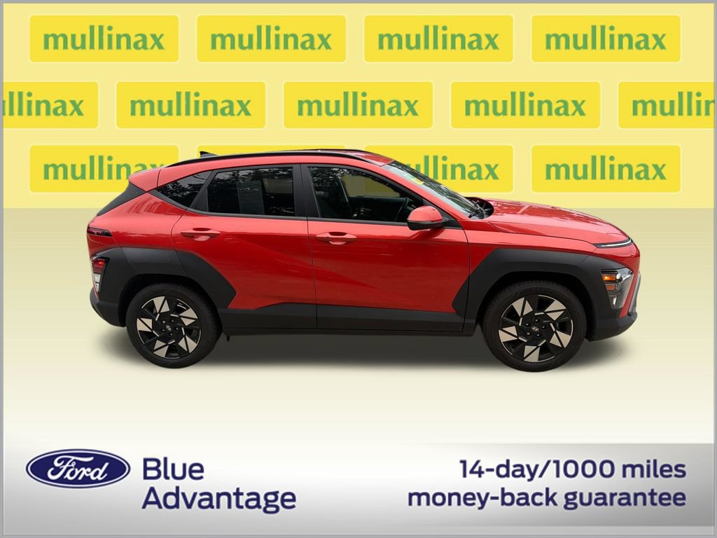 Used 2024 Hyundai Kona SEL FWD image 2