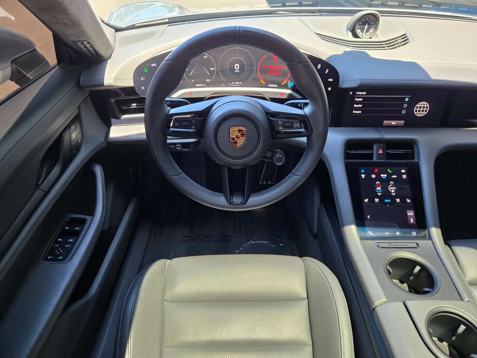 Certified 2022 Porsche Taycan GTS w/ Premium Package (P6U) AWD/4WD image 14