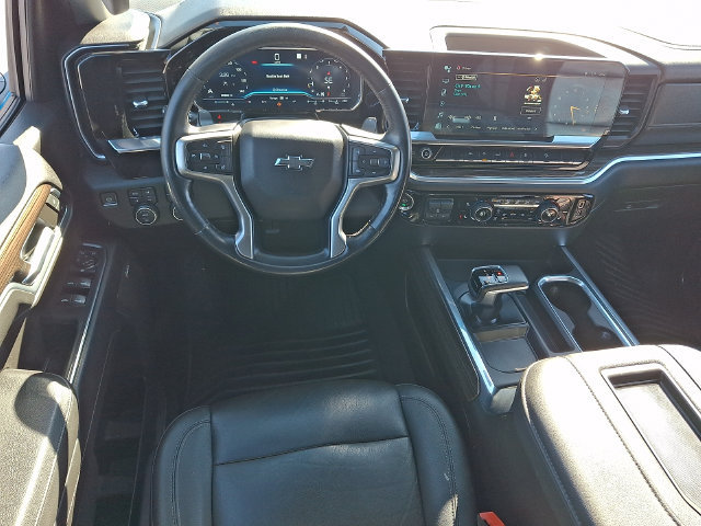 Certified 2022 Chevrolet Silverado 1500 RST w/ Convenience Package II AWD/4WD image 11
