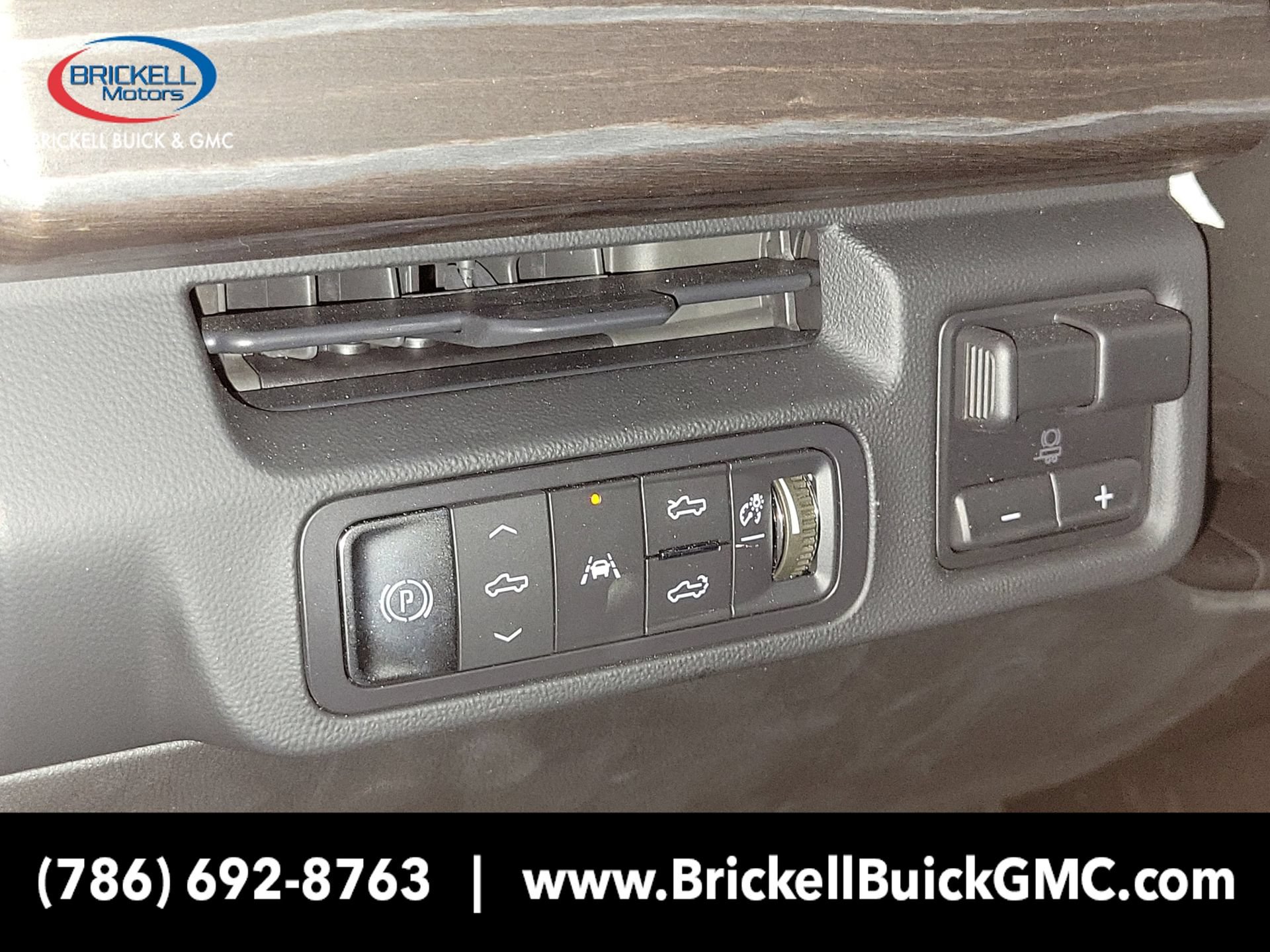 New 2025 GMC Sierra EV Denali AWD/4WD image 20